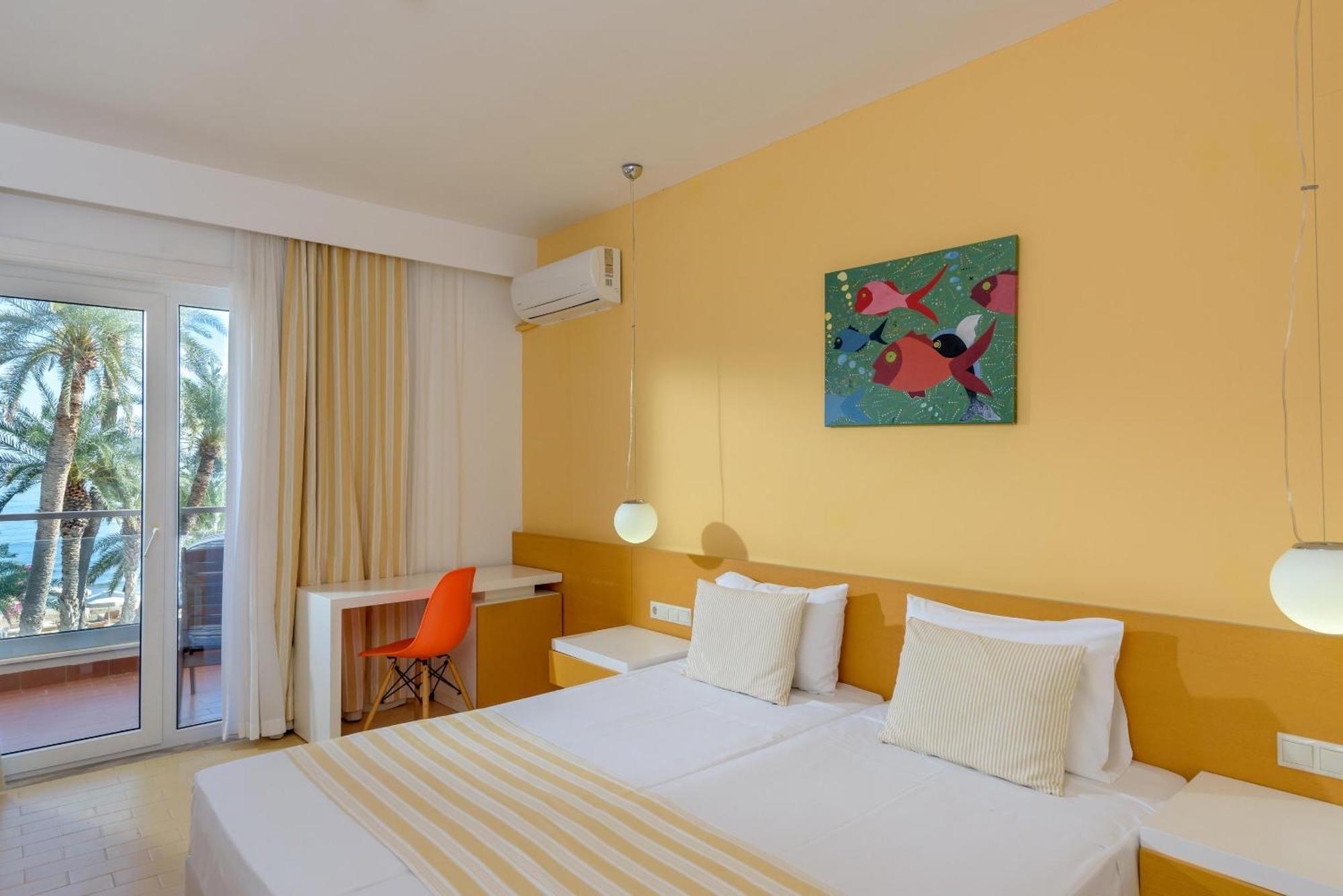 Zeus Hotels Palm Beach Stalida Exterior photo