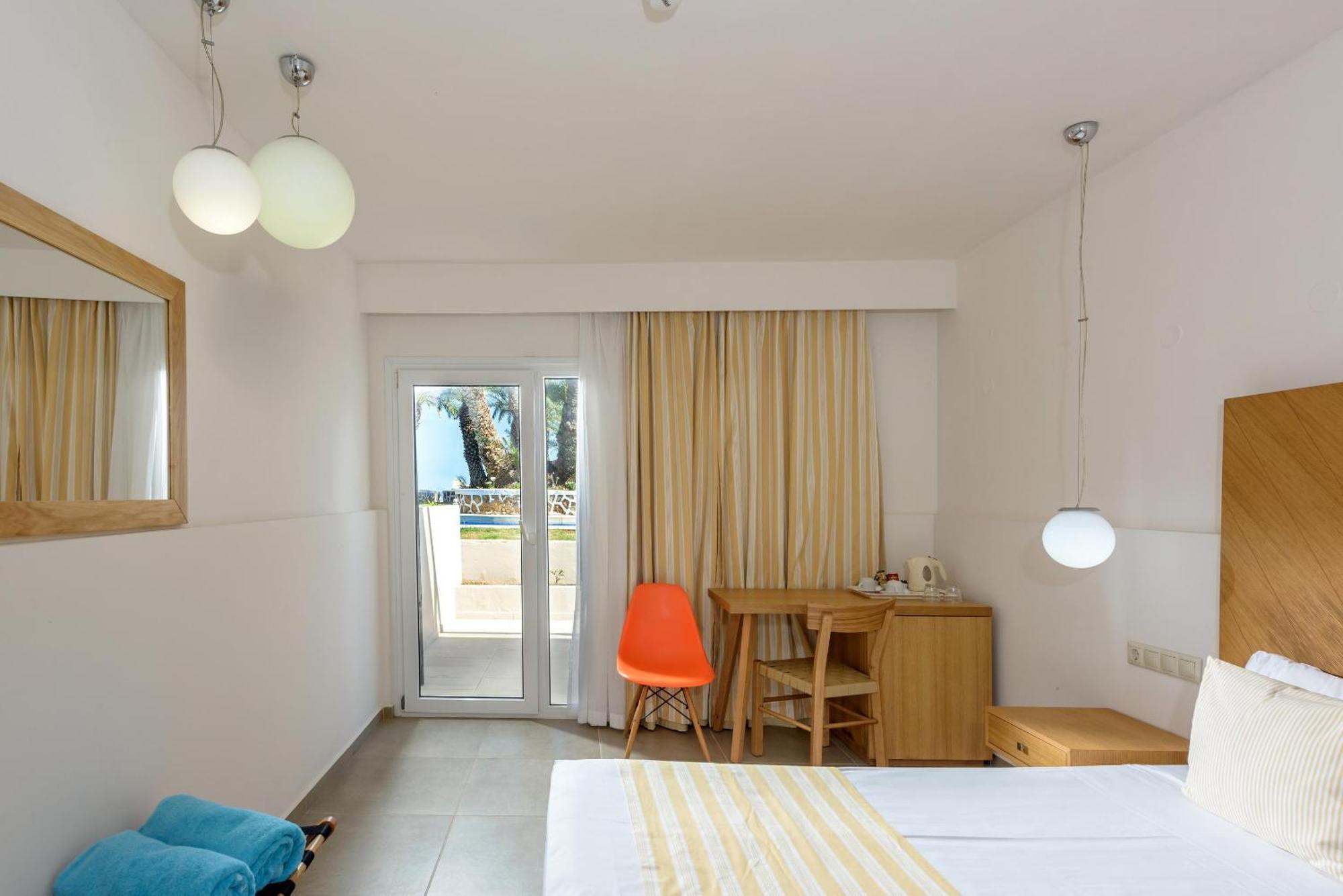 Zeus Hotels Palm Beach Stalida Exterior photo